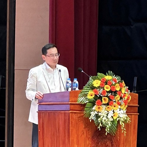 2024年7月12日本會張理事長受邀聯合國際醫學會議，擔任首位大會演講plenary lecture ｢AI提供更優秀醫療服務」