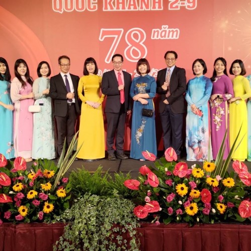 2023年8月30日台越醫協代表團熱烈參與越南國慶