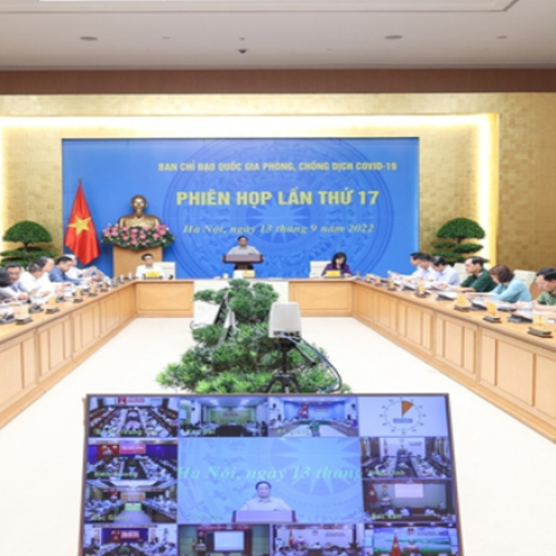 2022 年 9 月 14 日越南衛生部副部長強調傳統醫藥學研究生教育之強制性